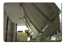 tende da sole a braccia